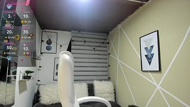 Snapshot of Enma__clark chatting on September 29, 2025, 4:08 am Enma clark online show from September 29, 2025, 4:08 am