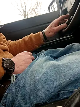 otterlover123 online show from February 27, 2025, 6:09 pm