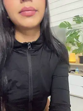emy bonita1 online show from July 11, 2026, 12:00 am