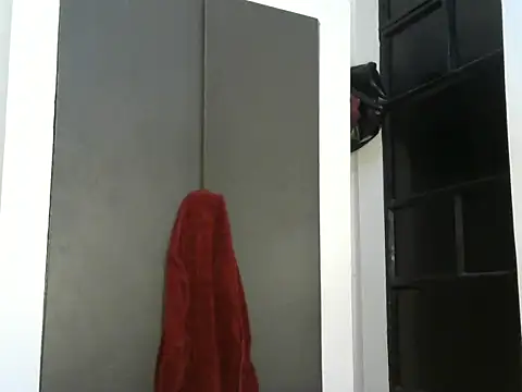 Candykitten online show from March 11, 2025, 3:45 pm