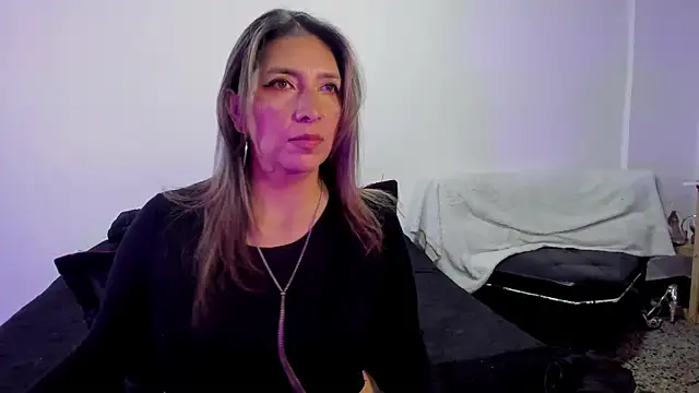 Snapshot of MichelleManson chatting on September 30, 2025, 9:59 am MichelleManson online show from September 30, 2025, 9:59 am