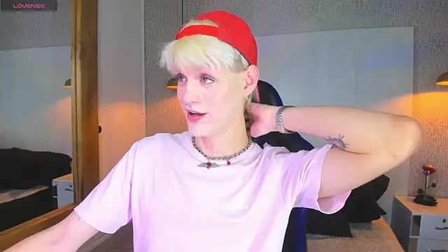 VladHellsing4 online show from March 24, 2026, 2:17 pm