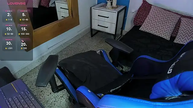 VladHellsing4 online show from March 7, 2025, 4:11 pm