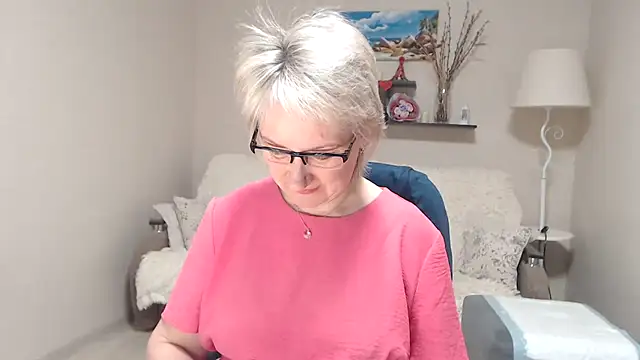 FleurMays online show from February 26, 2026, 3:39 am