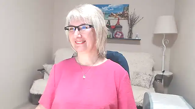 FleurMays online show from May 26, 2026, 4:10 am