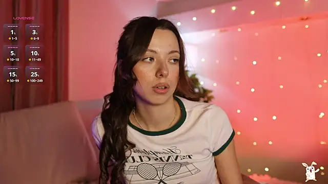 Snapshot of Goldy_Grace_ chatting on February 10, 2025, 6:03 pm Goldy Grace online show from February 10, 2025, 6:03 pm