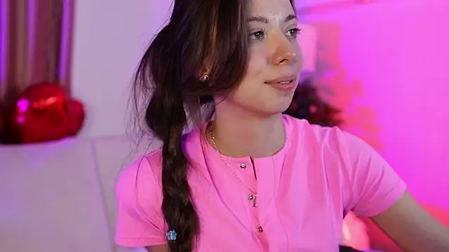 Snapshot of Goldy_Grace_ chatting on February 9, 2025, 2:50 pm Goldy Grace online show from February 9, 2025, 2:50 pm