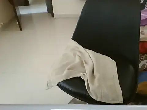 MakeMeCumAhh online show from March 31, 2026, 10:17 am