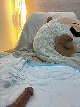 Nicole77-baby online show from February 17, 2025, 2:06 pm