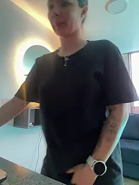 SofiaG  online show from March 11, 2025, 10:20 pm