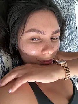 SofiaG  online show from November 12, 2025, 8:12 pm