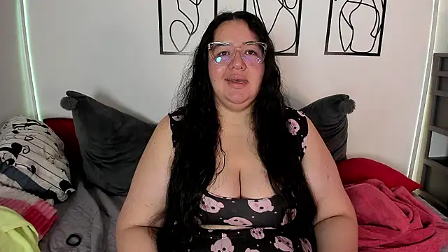 RubyPirsso18 online show from March 28, 2026, 8:43 pm