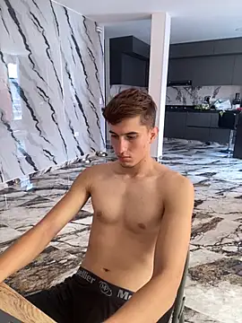 Snapshot of oliver_Lz chatting on November 5, 2025, 4:10 pm oliver Lz online show from November 5, 2025, 4:10 pm