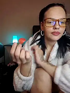 Snapshot of Jujuicy_97 chatting on March 20, 2025, 5:46 am Jujuicy 97 online show from March 20, 2025, 5:46 am