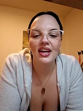 Snapshot of Jujuicy_97 chatting on November 30, 2025, 9:15 pm Jujuicy 97 online show from November 30, 2025, 9:15 pm