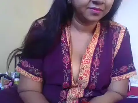 Hotysahiba online show from December 6, 2024, 3:24 am