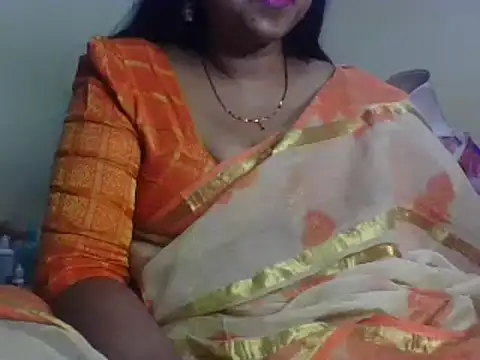 Hotysahiba online show from December 7, 2024, 1:57 pm