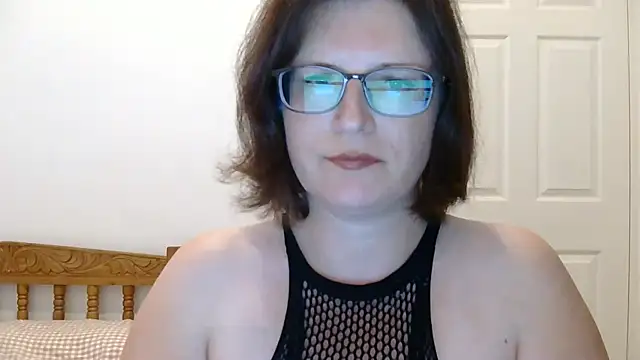 CrimsonMistress online show from December 20, 2025, 10:23 pm