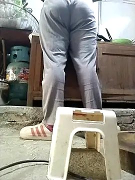 JasminePham online show from March 20, 2025, 4:07 am