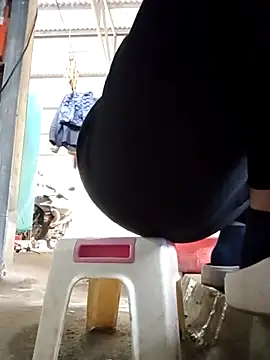 JasminePham online show from March 11, 2025, 1:16 am