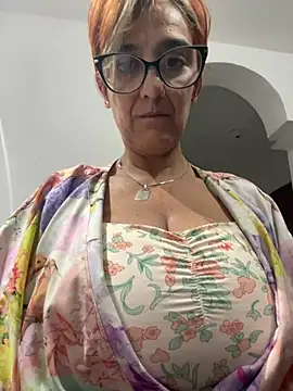 Snapshot of anastasia_and_jordan chatting on March 31, 2026, 8:38 am anastasia and jordan online show from March 31, 2026, 8:38 am