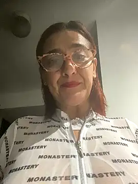 anastasia and jordan online show from September 28, 2025, 9:05 am