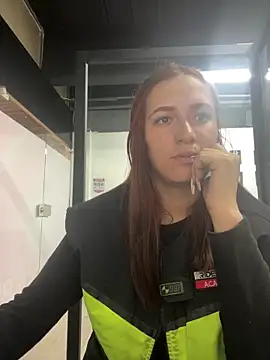 Snapshot of _KarolSmith chatting on January 17, 2025, 8:22 pm KarolSmith online show from January 17, 2025, 8:22 pm