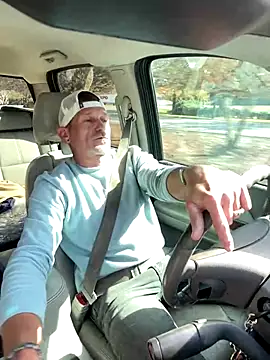 Pegasus0401 online show from November 17, 2025, 6:12 pm