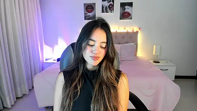  Charlotte evans 1 online show from November 8, 2025, 12:25 am