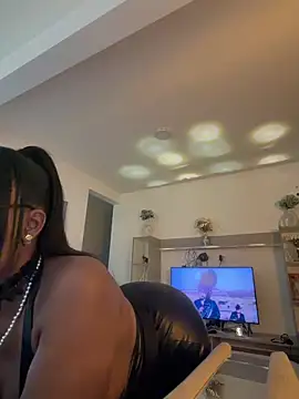 Snapshot of Jessie-pradoo chatting on May 16, 2026, 9:47 pm Jessie-pradoo online show from May 16, 2026, 9:47 pm