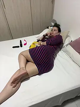 Snapshot of BridgetRodriguez chatting on September 14, 2025, 3:18 am BridgetRodriguez online show from September 14, 2025, 3:18 am