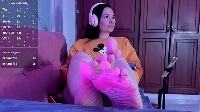 Snapshot of BridgetRodriguez chatting on November 16, 2025, 12:54 pm BridgetRodriguez online show from November 16, 2025, 12:54 pm