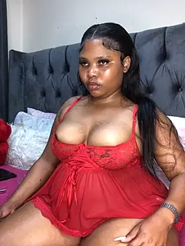 Anaelle24 online show from October 9, 2025, 9:32 am