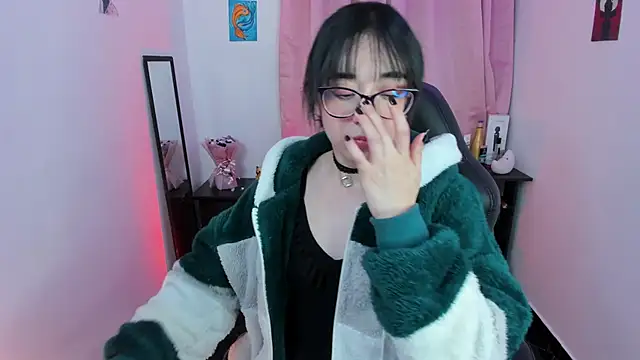 indra cam online show from February 28, 2025, 8:42 am