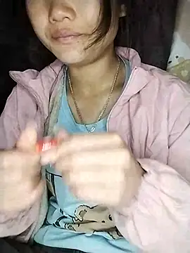 lytamye online show from March 9, 2025, 9:35 am