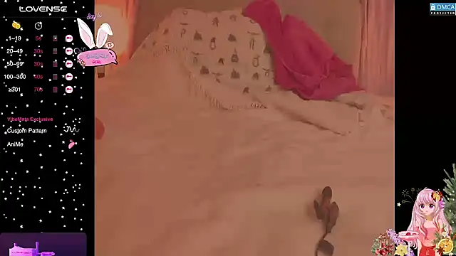 Blondecandie online show from February 26, 2026, 5:24 pm