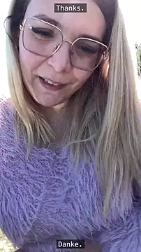 EmyLana online show from March 20, 2026, 2:07 pm