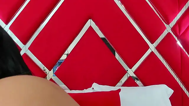 SusanCouper online show from March 20, 2026, 10:33 pm