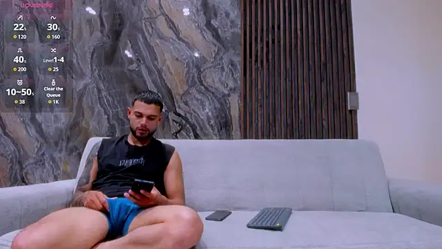 Snapshot of hot_day chatting on October 15, 2025, 9:01 pm hot day online show from October 15, 2025, 9:01 pm