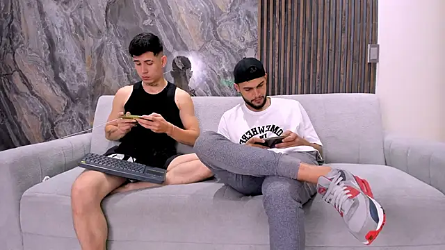 Snapshot of hot_day chatting on February 27, 2025, 1:19 am hot day online show from February 27, 2025, 1:19 am