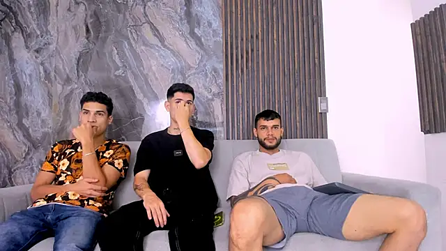 Snapshot of hot_day chatting on March 1, 2025, 1:53 am hot day online show from March 1, 2025, 1:53 am