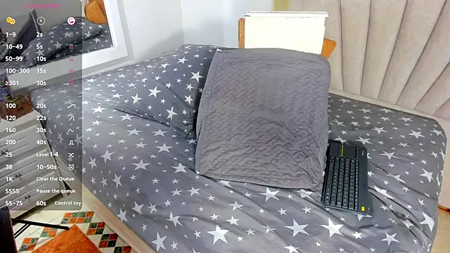 Snapshot of Evelonga_707 chatting on March 21, 2025, 10:28 pm Evelonga 707 online show from March 21, 2025, 10:28 pm