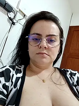 Snapshot of Im_Amelia chatting on March 20, 2025, 1:02 am Im Amelia online show from March 20, 2025, 1:02 am