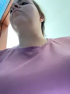 Snapshot of Im_Amelia chatting on October 28, 2025, 2:49 pm Im Amelia online show from October 28, 2025, 2:49 pm