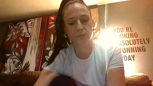 Audrey hotty online show from October 24, 2025, 5:34 pm