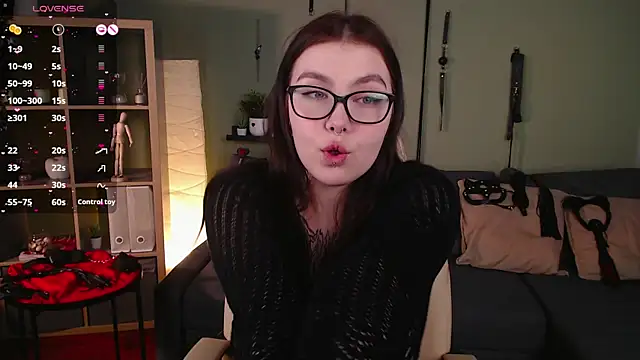 Snapshot of Arizonaa_Muse chatting on March 9, 2025, 3:32 am Arizonaa Muse online show from March 9, 2025, 3:32 am