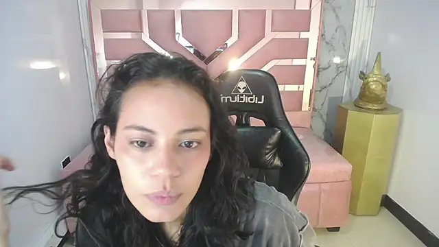 Tyna ch online show from February 4, 2025, 4:29 pm