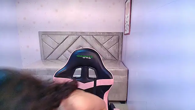 Tyna ch online show from March 5, 2025, 4:35 pm