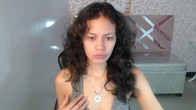 Tyna ch online show from September 8, 2025, 4:50 pm