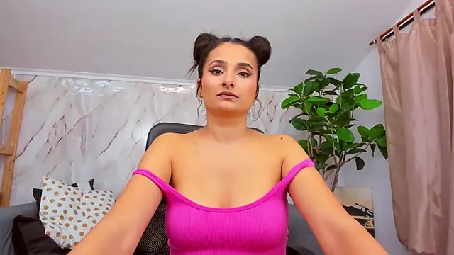 JennaPrice online show from January 10, 2025, 3:37 pm